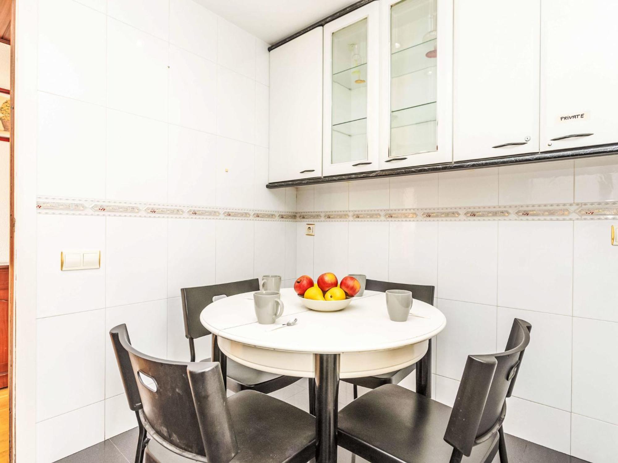 Apartment Sants-Les Corts Galileu By Interhome บาร์เซโลนา ภายนอก รูปภาพ