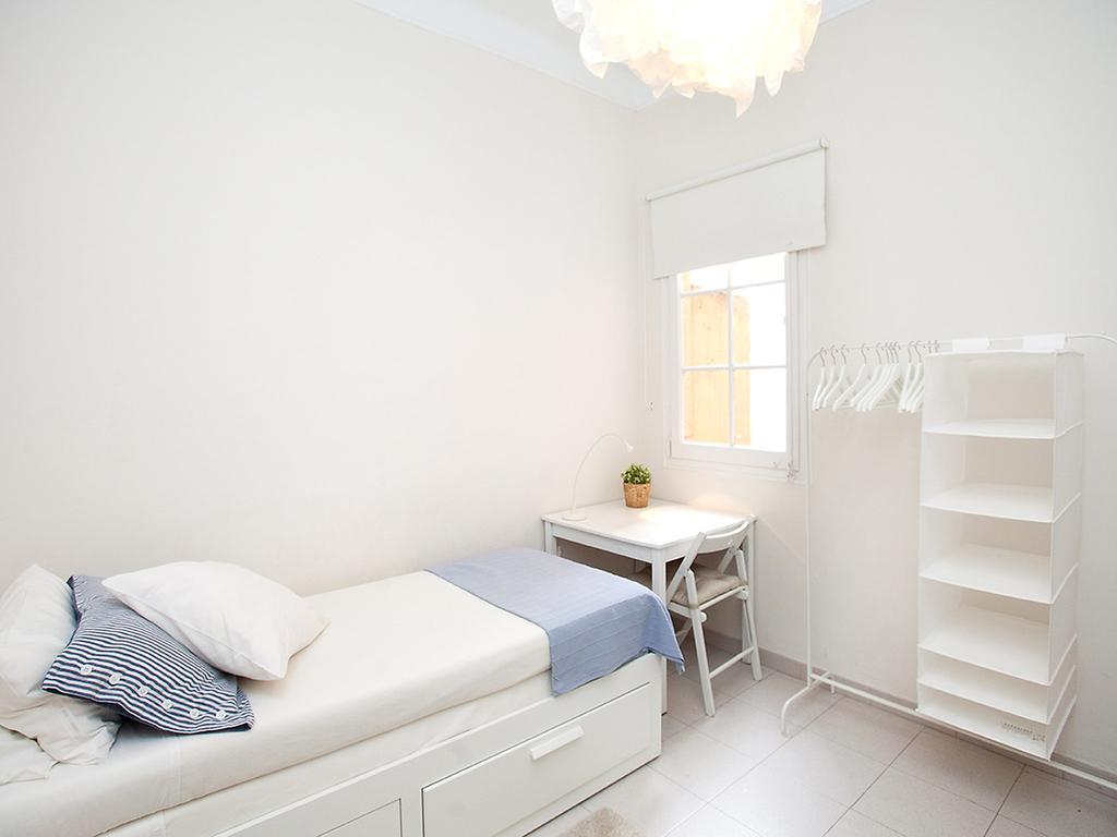 Apartment Sants-Les Corts Galileu By Interhome บาร์เซโลนา ภายนอก รูปภาพ