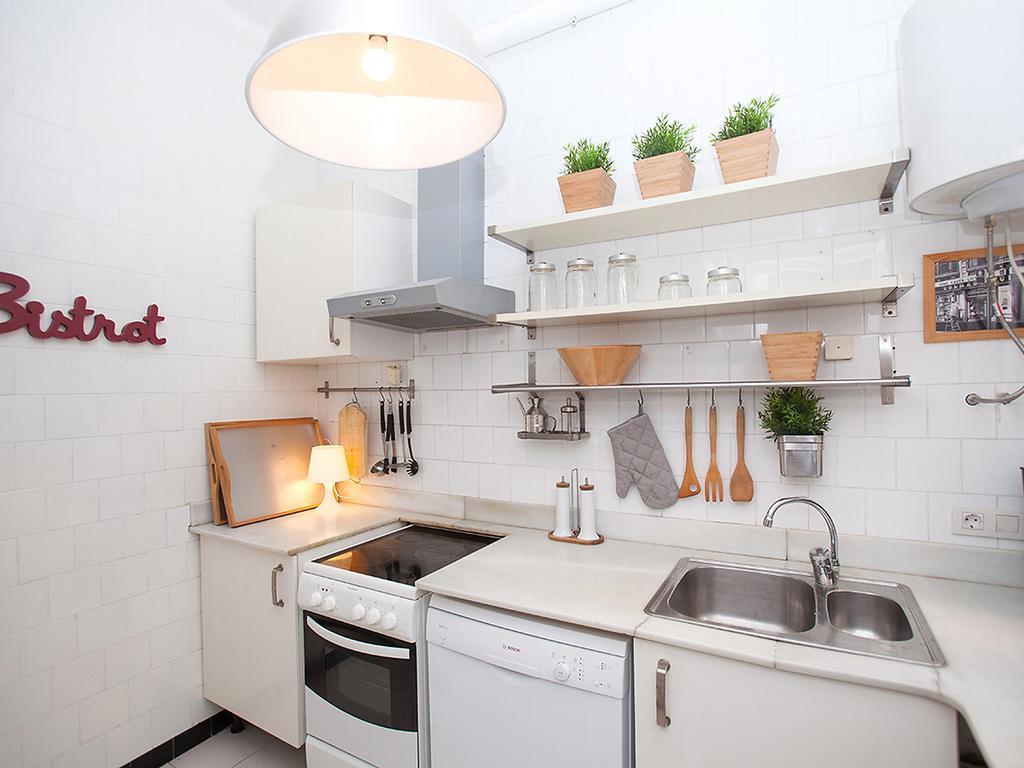 Apartment Sants-Les Corts Galileu By Interhome บาร์เซโลนา ภายนอก รูปภาพ